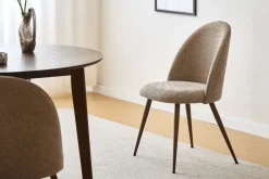 Annika spisebordsstol - sand tekstil med røget egelook