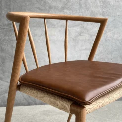 Bella - sædehynde i brunt kunstlæder