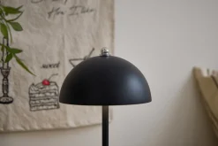 Bloom bordlampe Sort