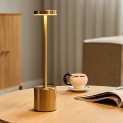 Elvis LED bordlampe guld