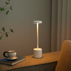 Elvis LED bordlampe hvid