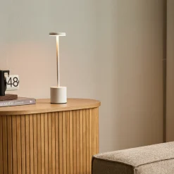 Elvis LED bordlampe hvid