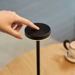 Elvis LED bordlampe sort