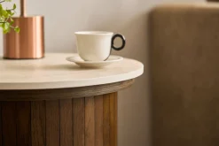 Enzo sidebord i stenbordplade med røget eg lamelfod Ø40 cm