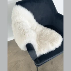 Ægte New Zealand lammeskind langhåret - Hvid 95x65 cm