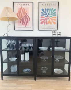 Herman glas skænk/vitrineskab - Sort metal 80x40x105 cm