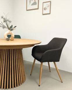 Jenna spisebordstol - brun tekstil med egelook