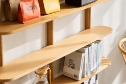 Juliet væghylde i eg med 5 hylder H:140 x D:22 x B:130 cm