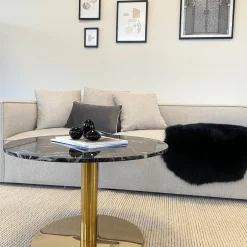 Lazio rundt sofabord i sort marmor look med guld ben - Ø70 cm