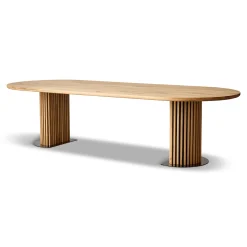 Matteo - Plankebord med lamelfod i olieret/natur massiv eg 300x120x77 cm