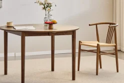 Naomi spisebordsstol i røget bøg med fletsæde