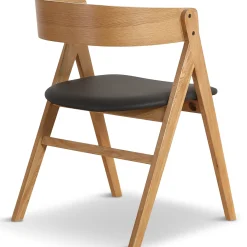 Samantha træstol i eg med sort PU sæde