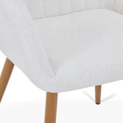 Vanessa spisebordsstol med armlæn - hvid boucle og egelook